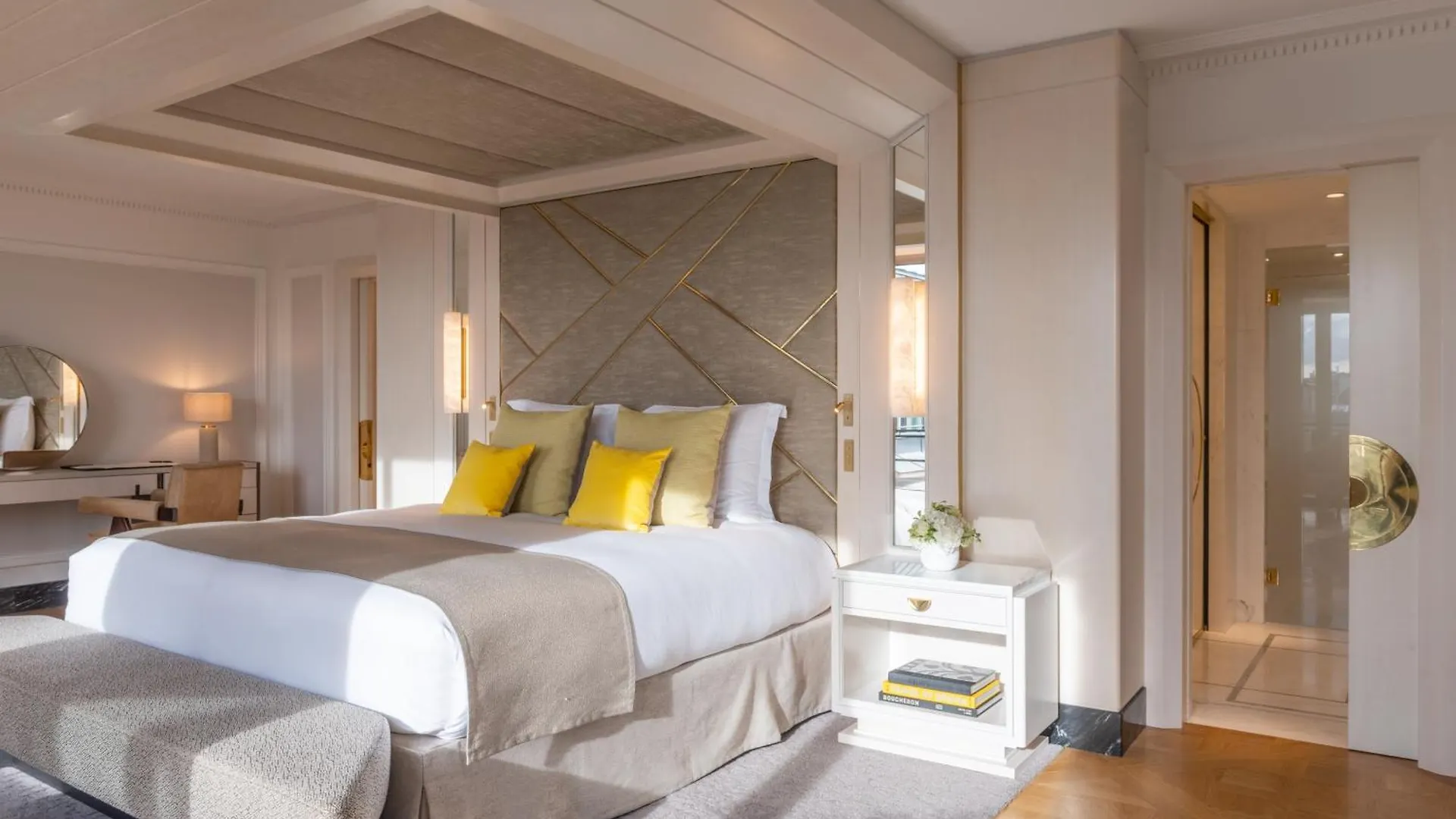 Otel L'Hotel Du Collectionneur Paris
