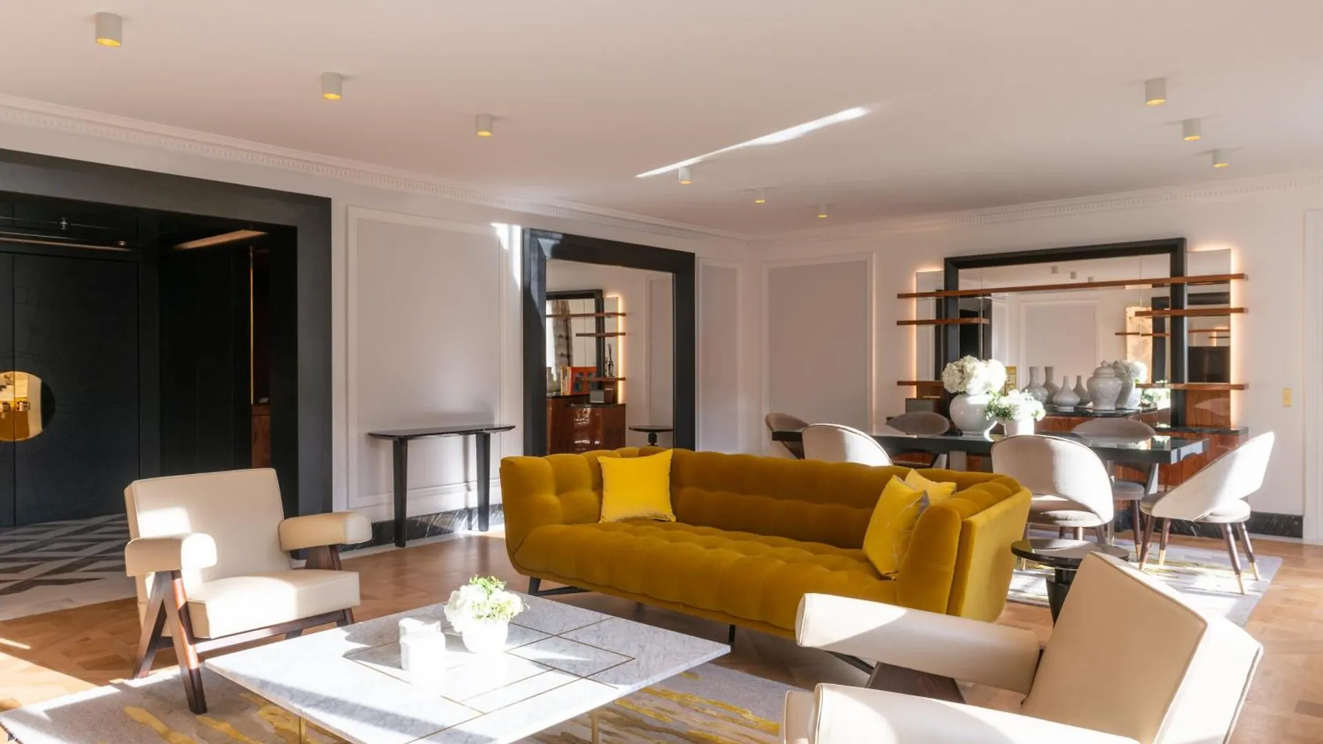 Otel L'Hotel Du Collectionneur Paris