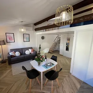 Appartamento Renting - Massena - Loft - Heart Of Vieil - The Market With Sea View Antibes