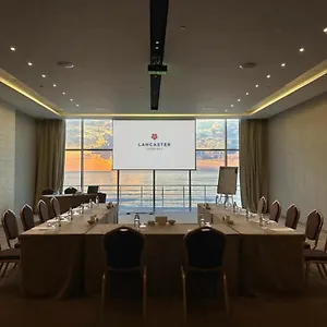 لانكستر إيدن باي 5*, بيروت لبنان