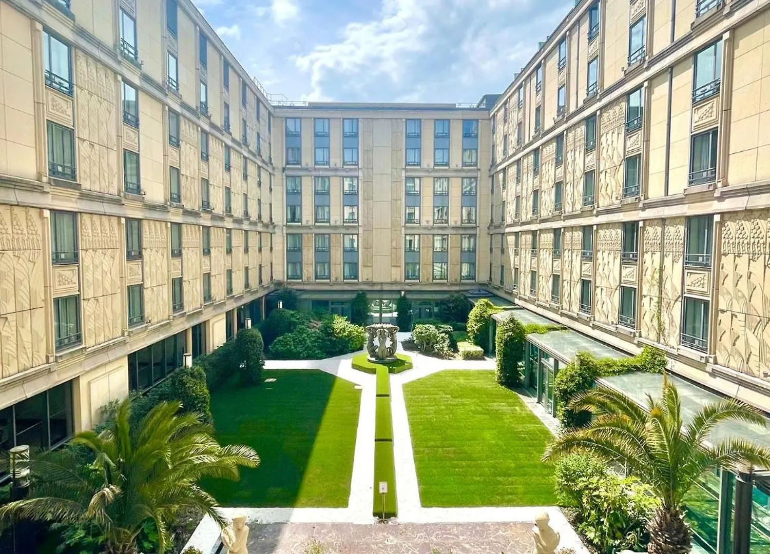 L'Hotel Du Collectionneur Paris France