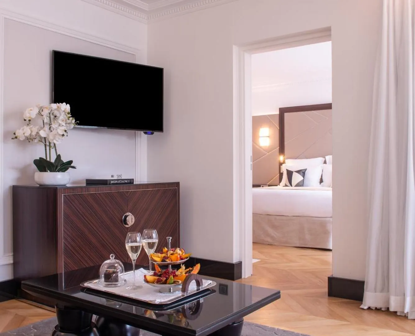 L'Hotel Du Collectionneur Paris Hotel